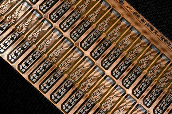 購入 LEDアプリケーション向けの難燃性レベルV0の片面・両面高精度FPCフレキシブルプリント基板 online manufacture