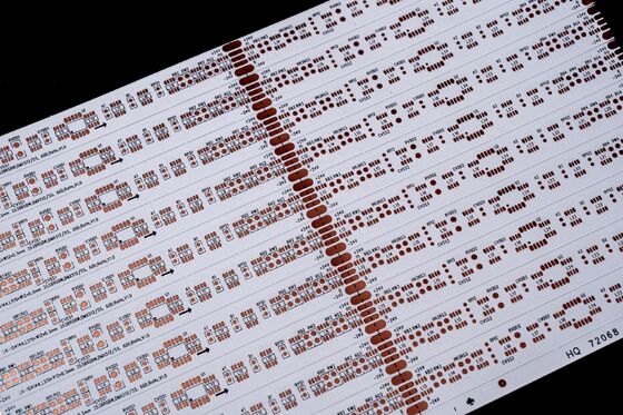 購入 カスタマイズ可能なダブルレイヤーLEDライトストリップFPC、難燃性レベルV0フレキシブルプリント基板 online manufacture