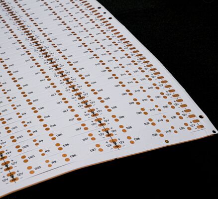 購入 防水LEDストライプ 柔軟なPCB ポリイミド (PI) プリント回路板 カスタム産業用照明ソリューション online manufacture